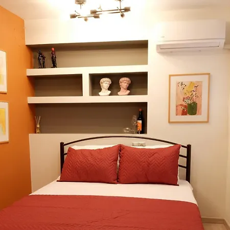 Venizelou Comfort & Living I شقة كافالا